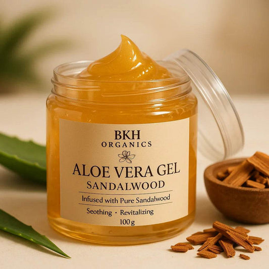 Jar of BKH Organics Aloe Vera Gel Sandalwood with sandalwood pieces and leaves on a beige background. Aloe vera Gel - Sandal wood 1+1 - BKH Organics